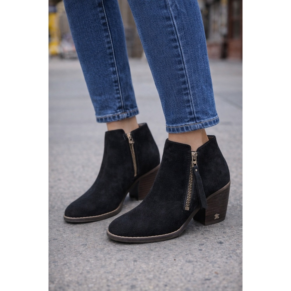 Sam Edelman Macon‎ Black Suede Side Zip Block Heel Ankle Boots Women's